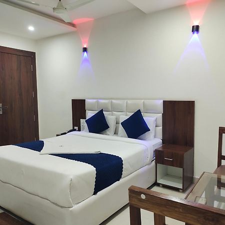 Hotel Skyland Warangal Exteriér fotografie