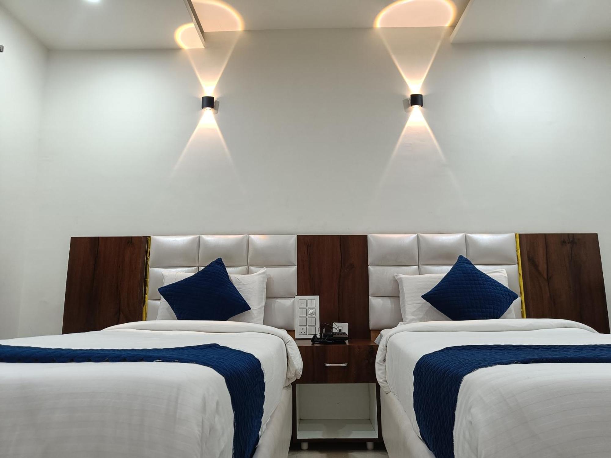 Hotel Skyland Warangal Exteriér fotografie
