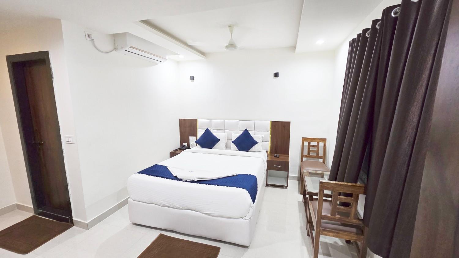 Hotel Skyland Warangal Exteriér fotografie